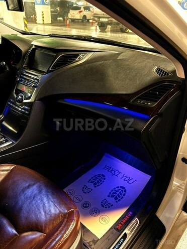 Hyundai Grandeur 2015, 194,000 km - 2.2 l - Bakı