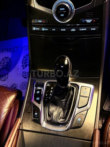 Hyundai Grandeur 2015, 194,000 km - 2.2 l - Bakı