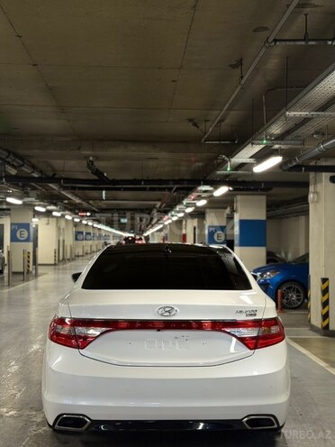 Hyundai Grandeur 2015, 194,000 km - 2.2 l - Bakı