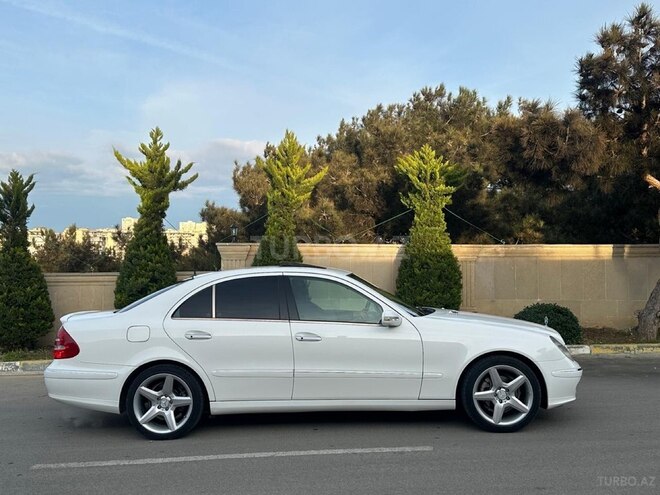 Mercedes E 320 2002, 297,000 km - 3.2 l - Bakı