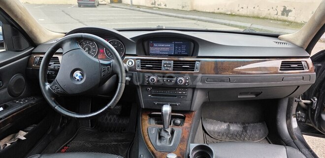 BMW 325 2007, 286,000 km - 3.0 l - Bakı