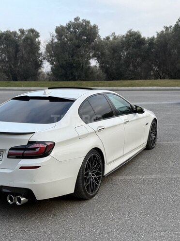 BMW 528 2015, 230,000 km - 2.0 l - Bakı