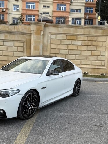 BMW 528 2015, 230,000 km - 2.0 l - Bakı