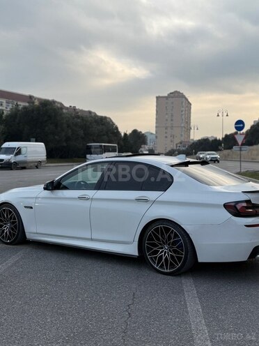 BMW 528 2015, 230,000 km - 2.0 l - Bakı