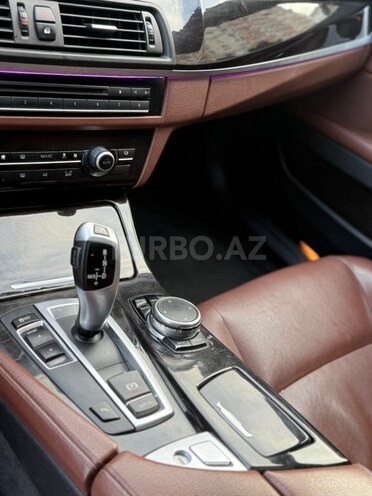BMW 528 2015, 230,000 km - 2.0 l - Bakı