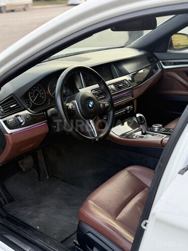 BMW 528 2015, 230,000 km - 2.0 l - Bakı