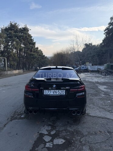 BMW 528-2