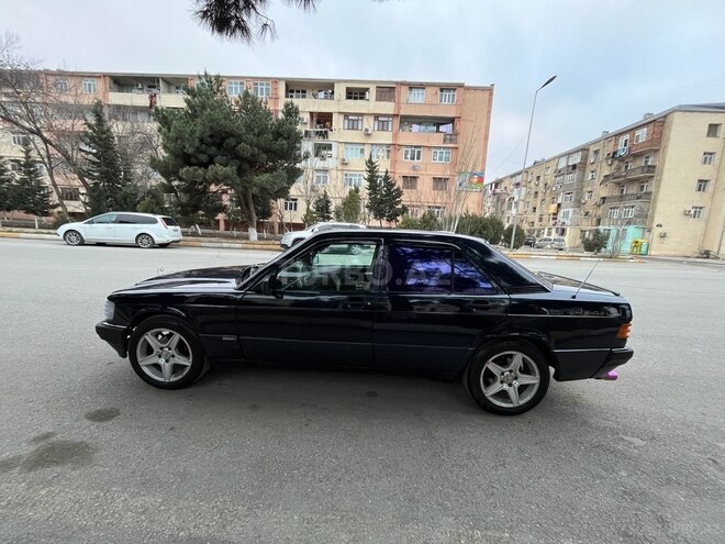 Mercedes 190 1992, 260,000 km - 1.8 l - Sumqayıt