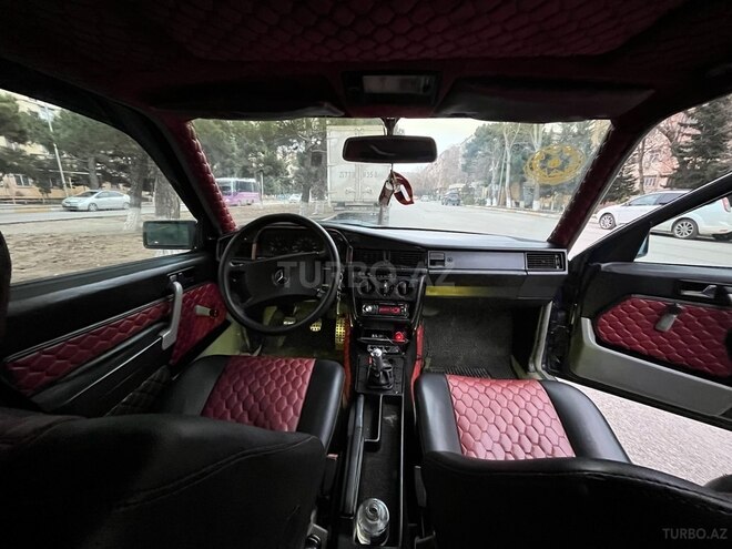 Mercedes 190 1992, 260,000 km - 1.8 l - Sumqayıt