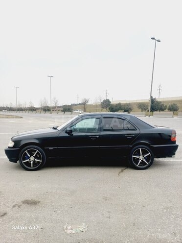 Mercedes C 230 1999, 234,569 km - 2.3 l - Bakı