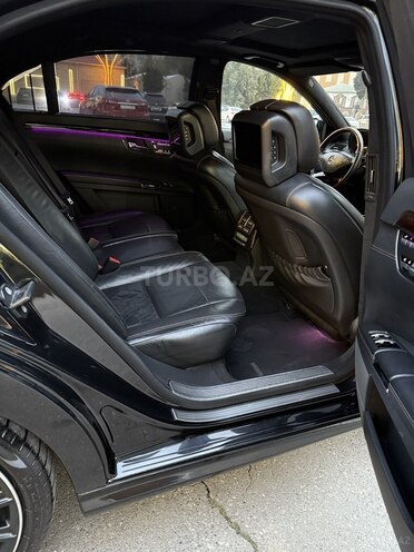 Mercedes S 500-8
