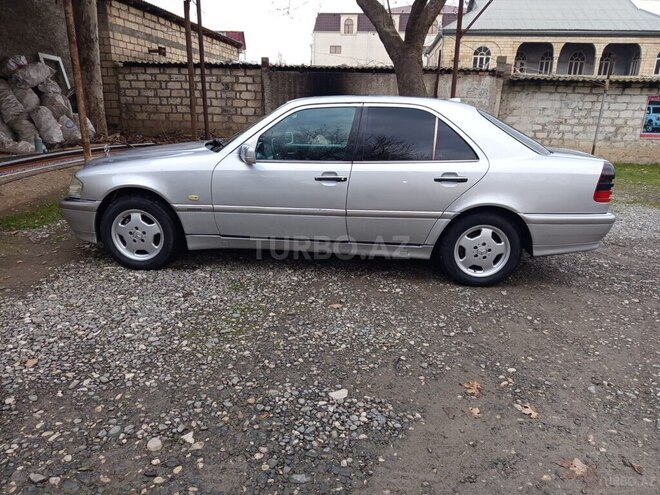 Mercedes C 180 1998, 298,000 km - 1.8 l - Bakı