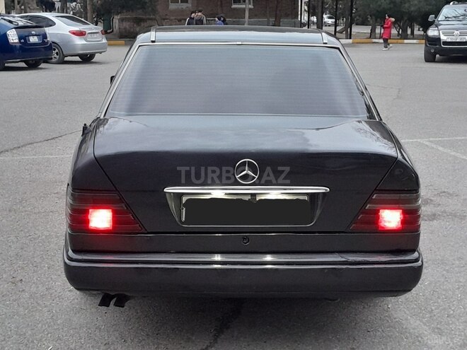 Mercedes 250 D 1995, 325,485 km - 2.5 l - Sumqayıt
