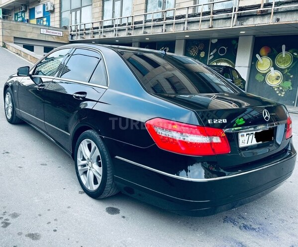 Mercedes E 250 2010, 250,000 km - 2.1 l - Bakı