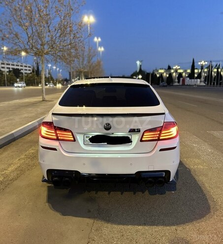 BMW 528 2016, 317,000 km - 2.0 l - Gəncə