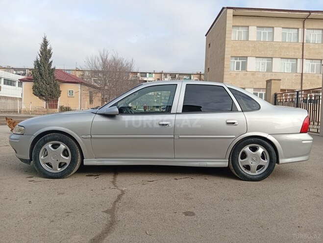 Opel Vectra 1999, 355,000 km - 1.6 l - Bakı