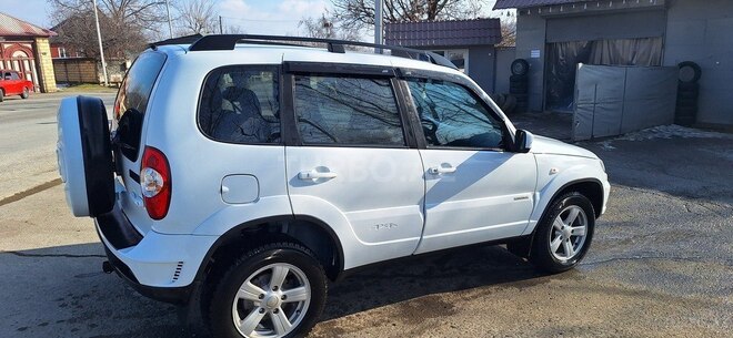 Chevrolet Niva 2015, 193,000 km - 1.7 l - Qəbələ