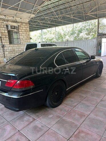 BMW 745-6