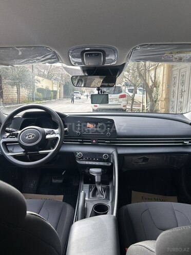 Hyundai Elantra 2021, 16,000 km - 1.6 л - Bakı
