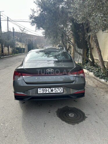 Hyundai Elantra 2021, 16,000 km - 1.6 л - Bakı
