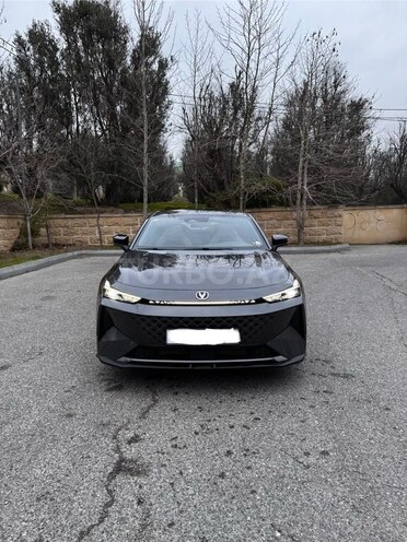 Changan  2025, 248 km - 1.5 л - Bakı