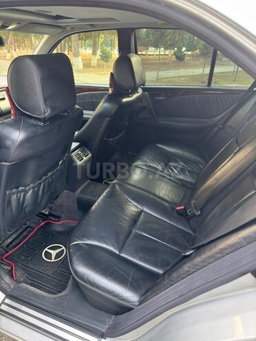 Mercedes E 280 1999, 567,800 km - 2.8 л - Sumqayıt