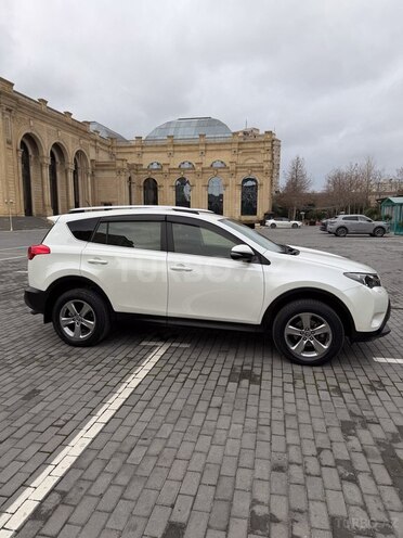 Toyota RAV4 2015, 135,000 km - 2.0 l - Bakı