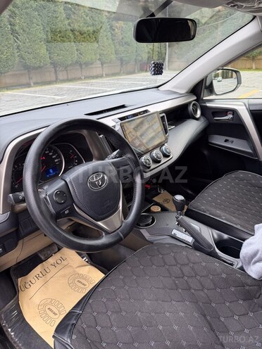 Toyota RAV4 2015, 135,000 km - 2.0 l - Bakı