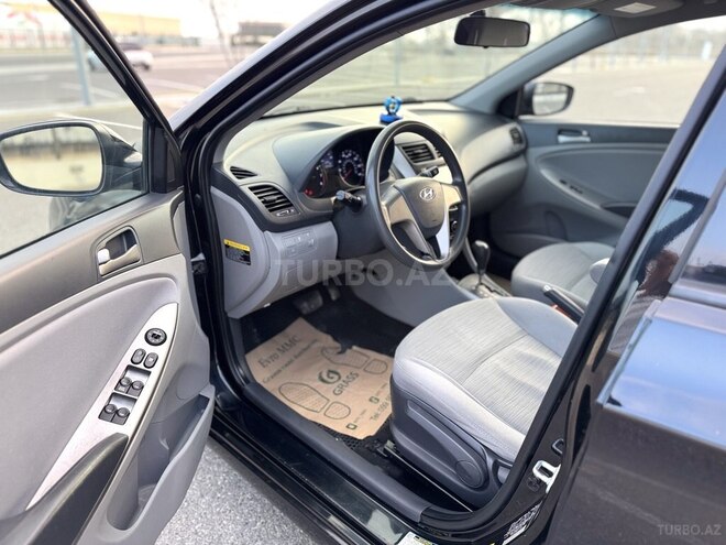 Hyundai Accent 2017, 137,565 km - 1.6 л - Bakı