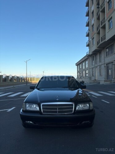 Mercedes C 220 1999, 295,000 km - 2.2 л - Sumqayıt