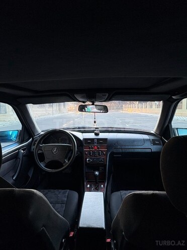 Mercedes C 220 1999, 295,000 km - 2.2 л - Sumqayıt