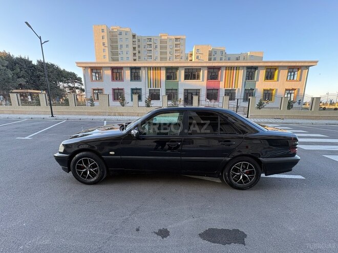 Mercedes C 220 1999, 295,000 km - 2.2 л - Sumqayıt