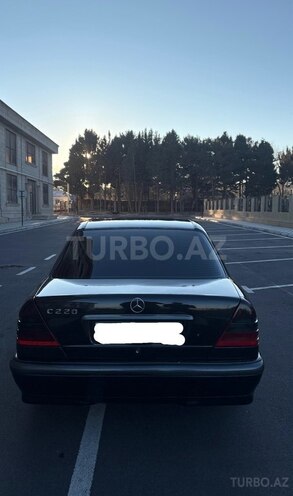 Mercedes C 220 1999, 295,000 km - 2.2 л - Sumqayıt