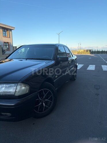 Mercedes C 220 1999, 295,000 km - 2.2 л - Sumqayıt