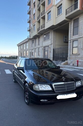 Mercedes C 220 1999, 295,000 km - 2.2 л - Sumqayıt