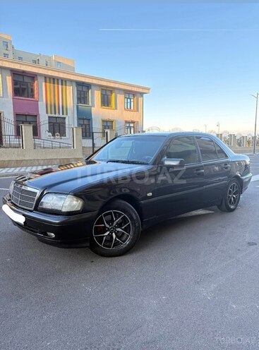 Mercedes C 220 1999, 295,000 km - 2.2 л - Sumqayıt