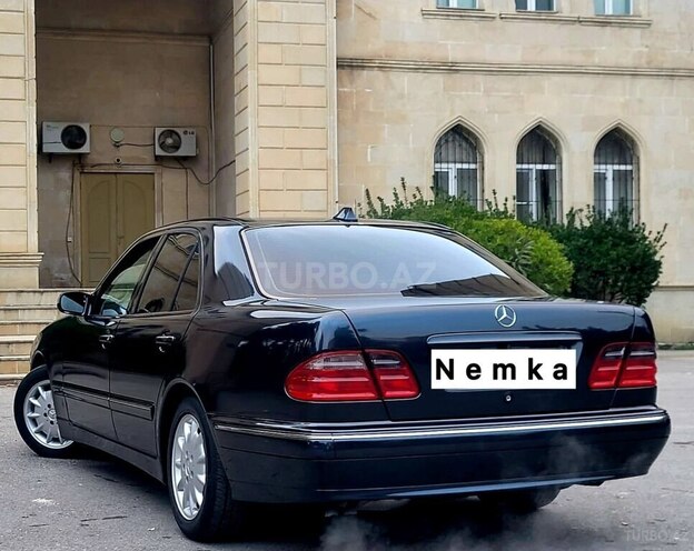 Mercedes E 240 1999, 331,000 km - 2.4 л - Bakı
