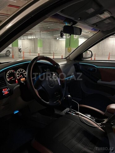 Hyundai Elantra 2003, 259,000 km - 2.0 l - Bakı