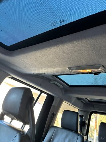 Land Rover Discovery-4