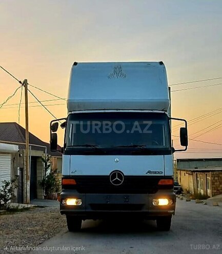 Mercedes 1217-1