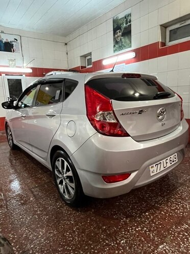Hyundai Accent 2016, 172,300 km - 1.6 l - Bakı