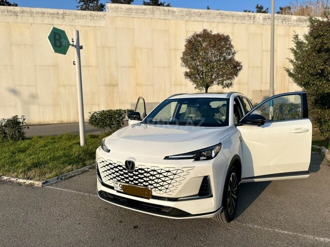 Changan CS 55 Plus 2025, 0 km - 1.5 l - Bakı