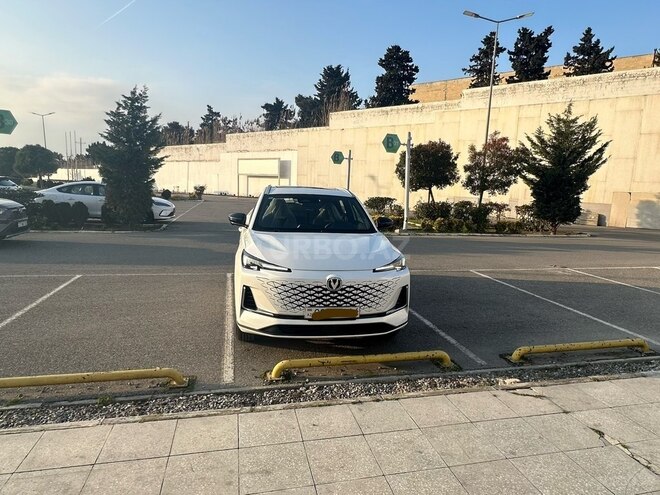 Changan CS 55 Plus 2025, 0 km - 1.5 l - Bakı