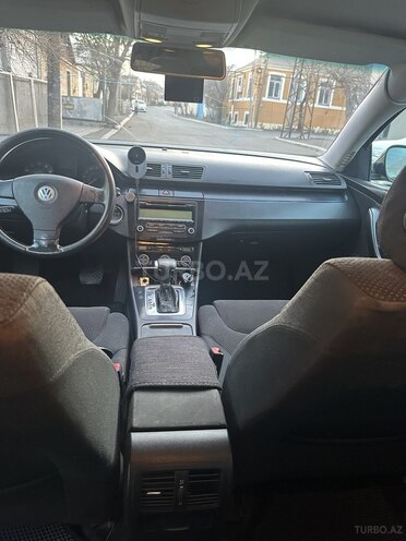 Volkswagen Passat 2009, 205,000 km - 1.8 л - Gəncə