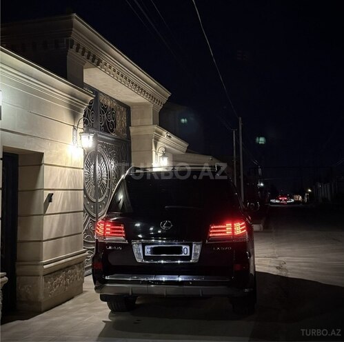 Lexus LX 570 2010, 225,000 km - 5.7 l - Bakı