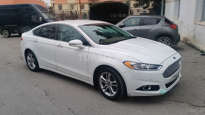 Ford Fusion (North America) 2015, 225,000 km - 2.0 л - Bakı