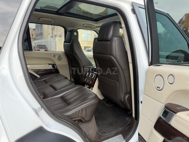 Land Rover Range Rover 2015, 240,000 km - 3.0 l - Bakı
