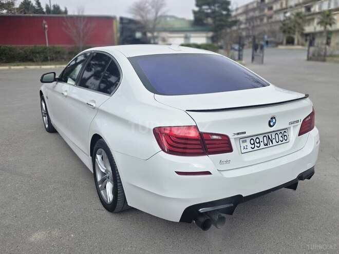 BMW 528 2014, 370,000 km - 2.0 l - Bakı
