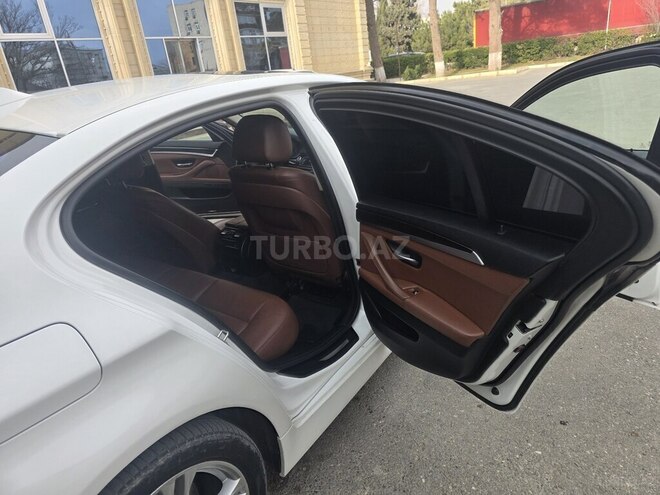 BMW 528 2014, 370,000 km - 2.0 l - Bakı