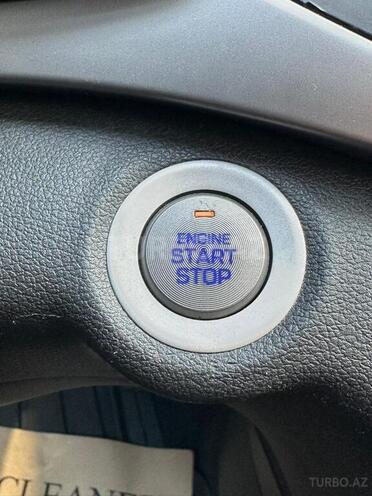 Hyundai Elantra-10